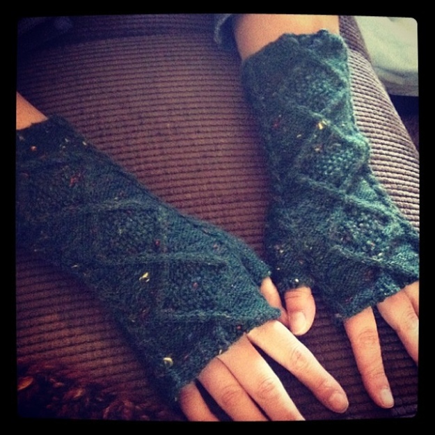 Gloria's Doctor Who Mitts 